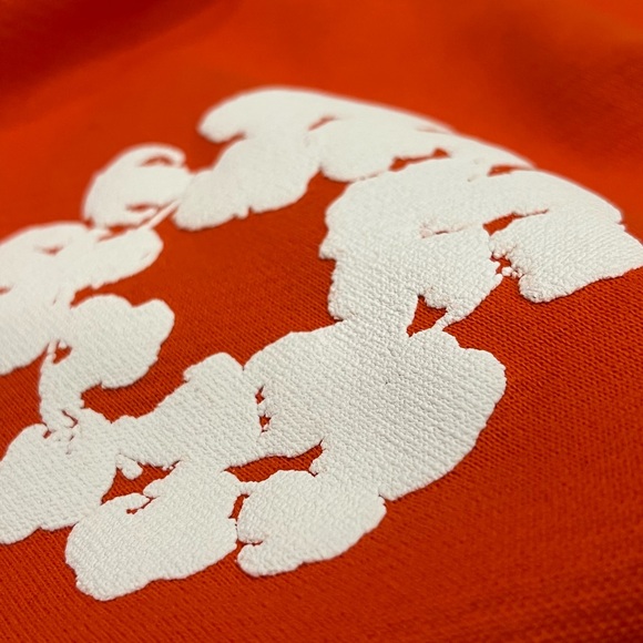 New Denim Tears The Cotton Wreath Sweatshirt Orange Medium FW23 BRAND Authentic - Picture 4 of 7